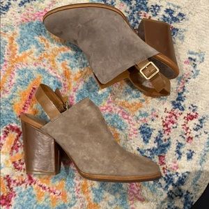 Kork- Ease Janelle Grey Suede Bootie